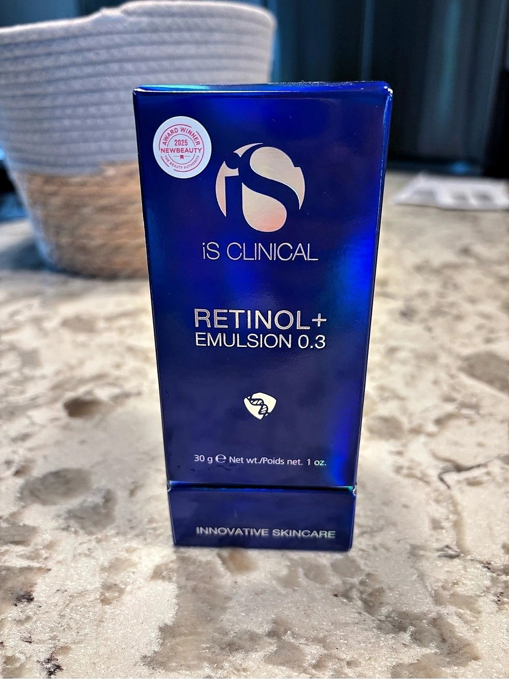 iS CLINICAL Retinol+ Emulsion 0.3 Retinol Serum 0.3 NWT